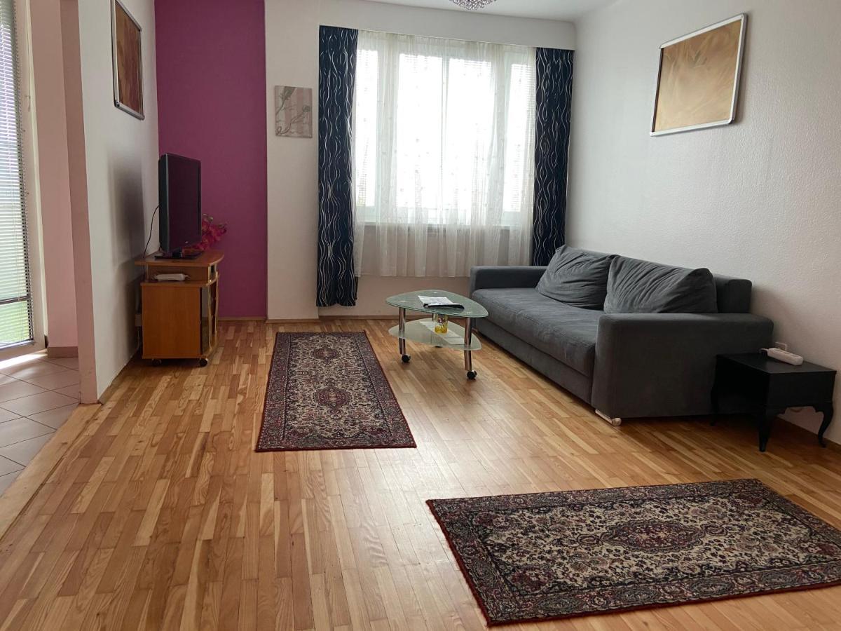 Apartment Domino Wien Exteriör bild