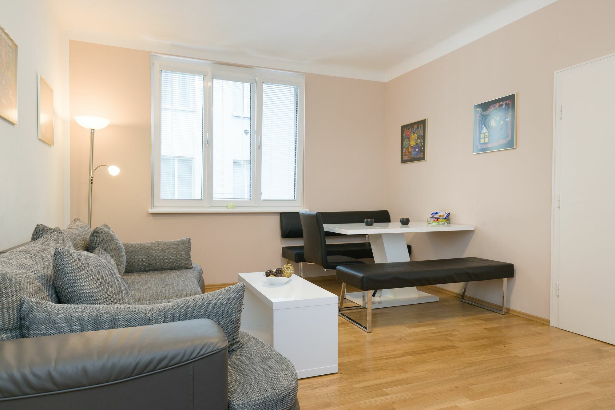 Apartment Domino Wien Exteriör bild